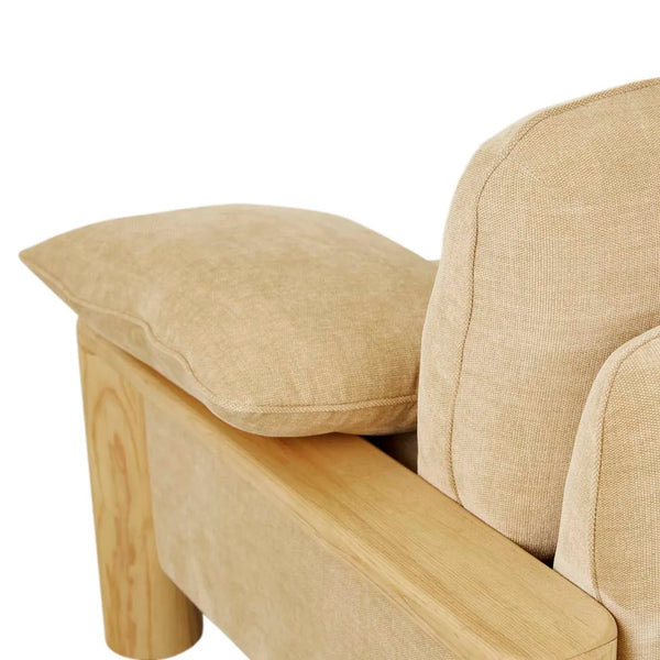 Hugo Rémy Sofa Copeland Honey – the design library